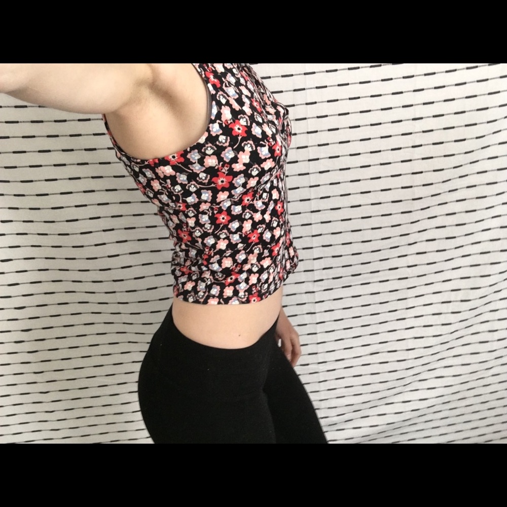 Guess lace up crop top - Picture 4 of 5